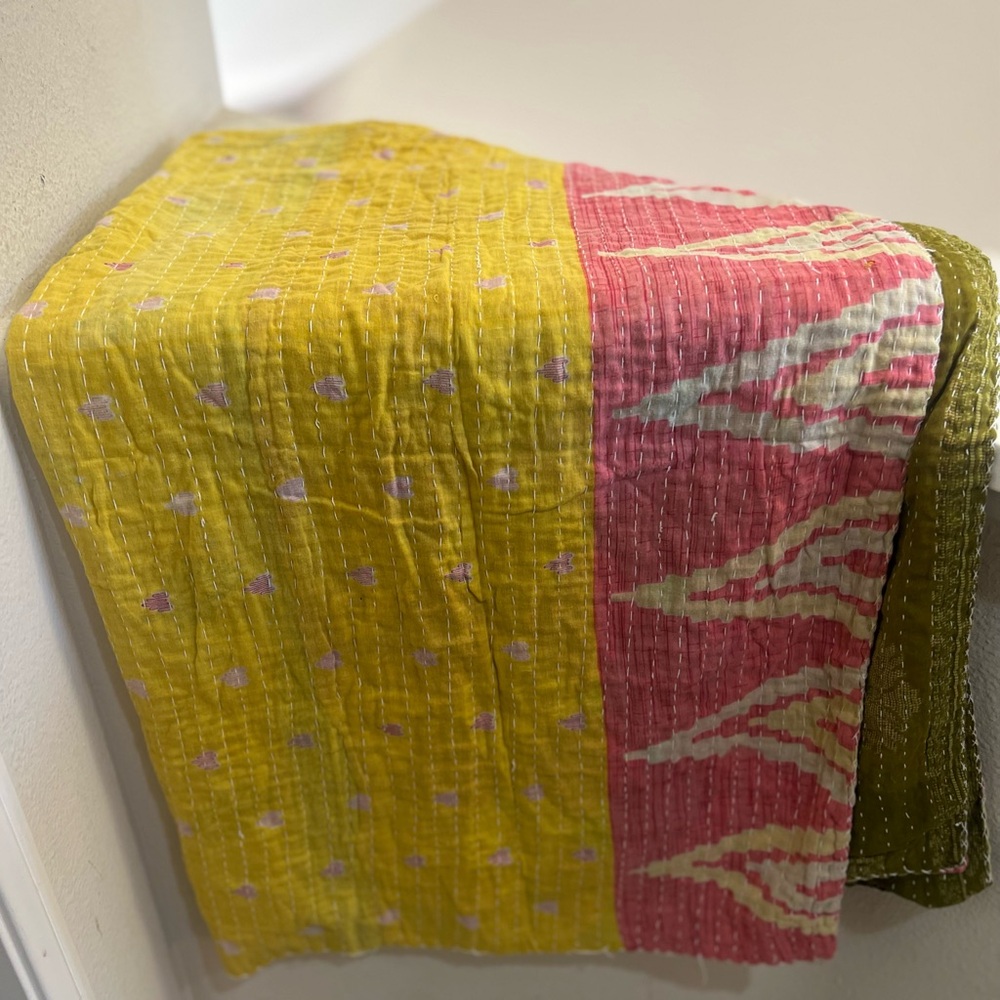 Vintage Kantha Quilt Throw Blanket  80x 47”‎ | Double Sided | Soft Cotton - Picture 10 of 12